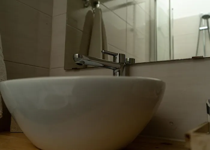 Mansarda Di Nolo-mm Pasteur-red Line Διαμέρισμα