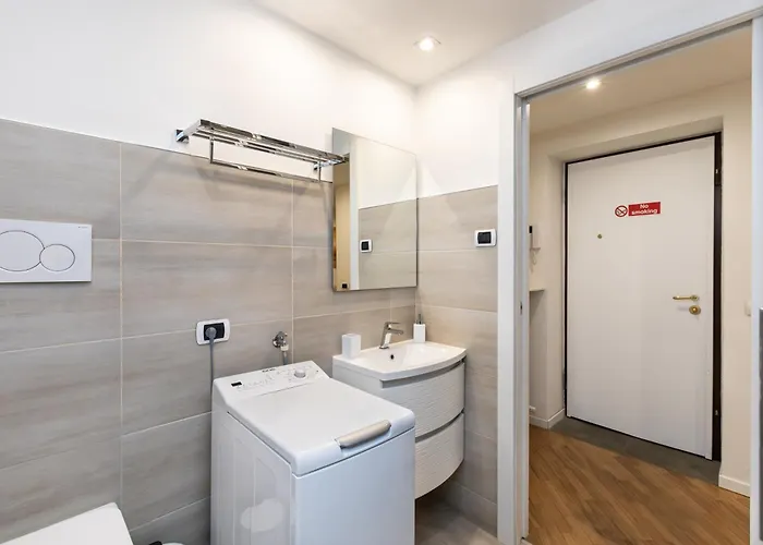 Magnoliaapartments - 5 Nirone Center *