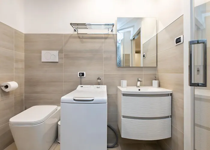 Magnoliaapartments - 5 Nirone Center