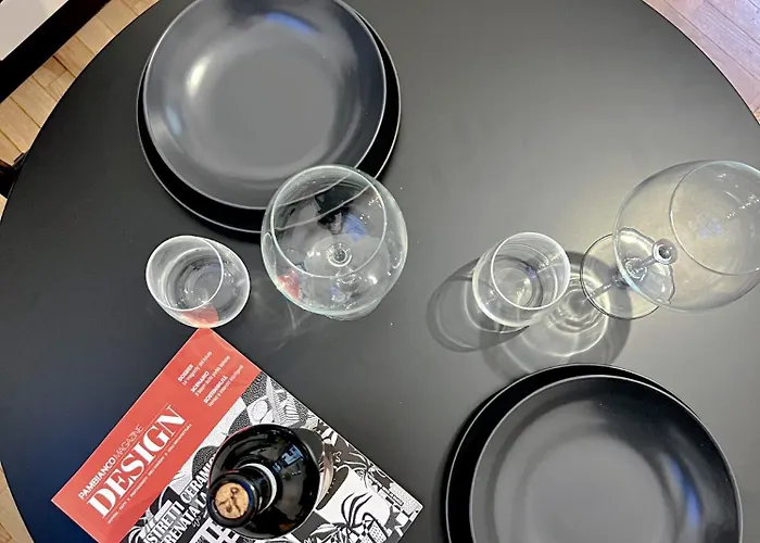 The Boutique - Steps Away From The Duomo Area דירה *