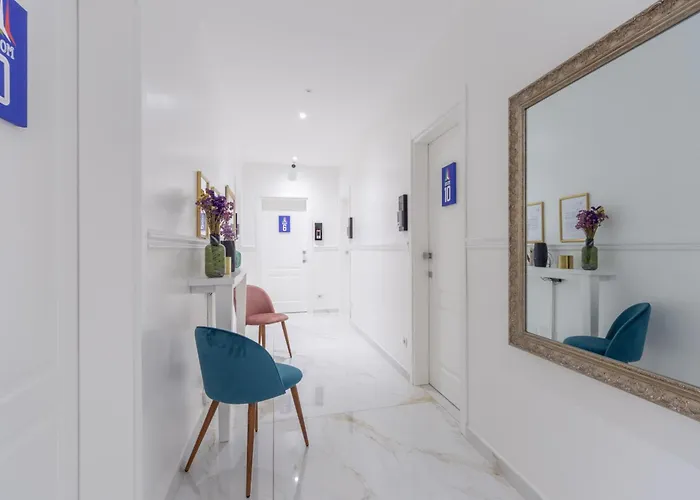 Leia Hospitality Pensionat 4*