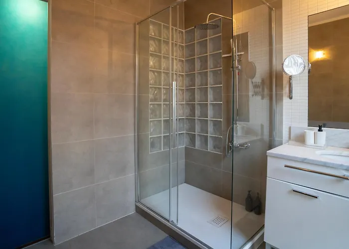 Bastia Rm Up To 4 Guests - In The Heart Of Scalo Romana, Olimpico, Prada, Bocconi And Easy Access To Forum Assago, Ieo, Ied, Duomo, San Siro ميلان