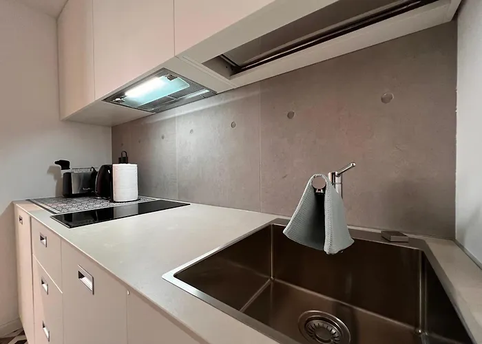 아파트 Legacy Of Milan, A Stylish Mini Loft