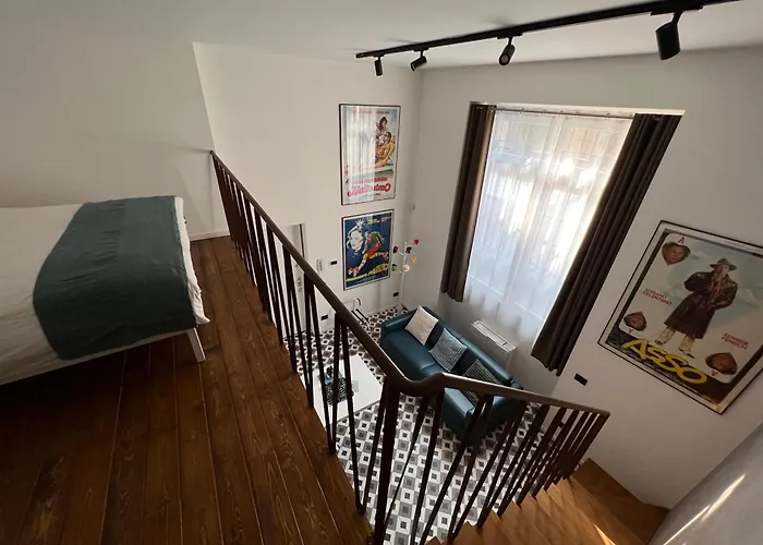 아파트 Legacy Of Milan, A Stylish Mini Loft *