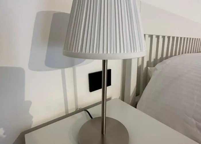 아파트 Legacy Of Milan, A Stylish Mini Loft *