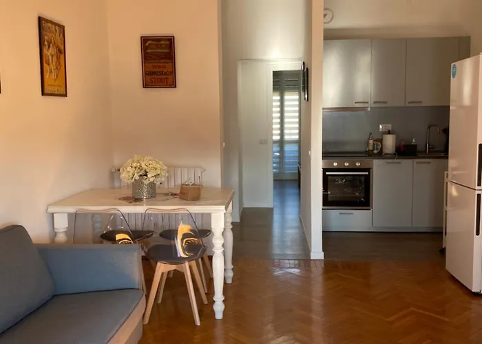 Daniela's Spazioso Ai Navigli *