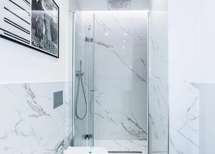 - Duomo And Navigli, Bright With Balcony 公寓