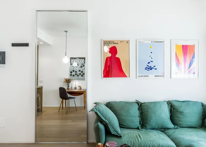 - Duomo And Navigli, Bright With Balcony *