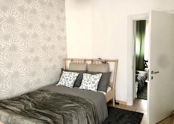 Mansarda Di Nolo-mm Pasteur-red Line Διαμέρισμα Μιλάνο