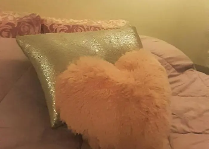 Sunday's Flat/monolocale Zona Bocconi Apartamento