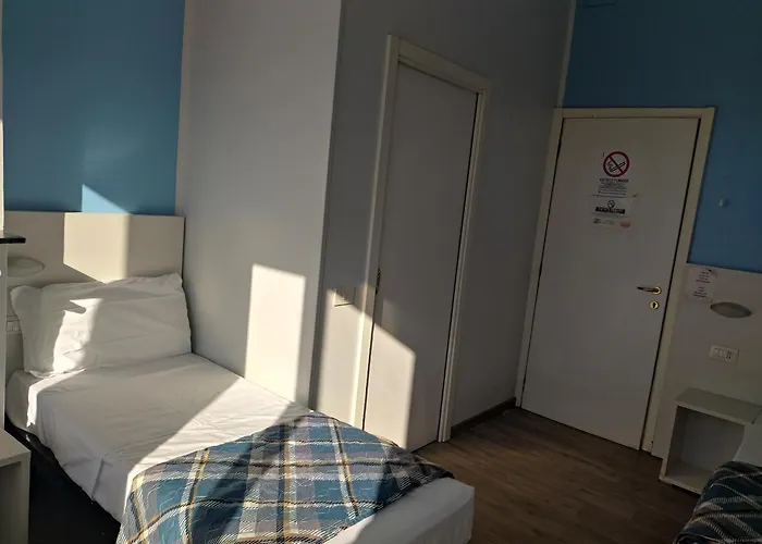 Kennedy Отель Милан