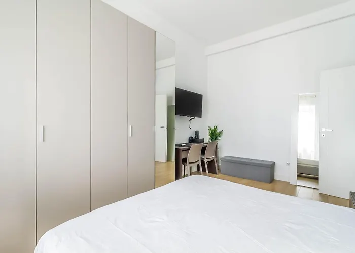 Διαμέρισμα Domusmi Spinoza-5 *