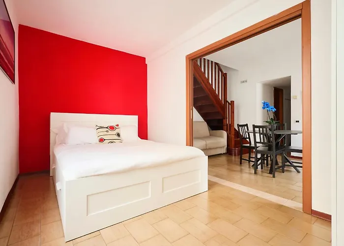 Moscova Charme דירה