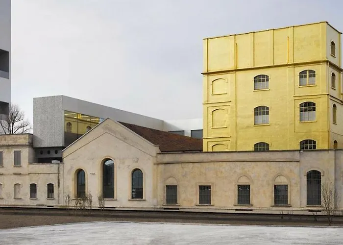 Xenia - In Fondazione Prada * Milano