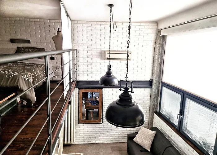 Loft Centro, 10 Min From Duomo Milaan