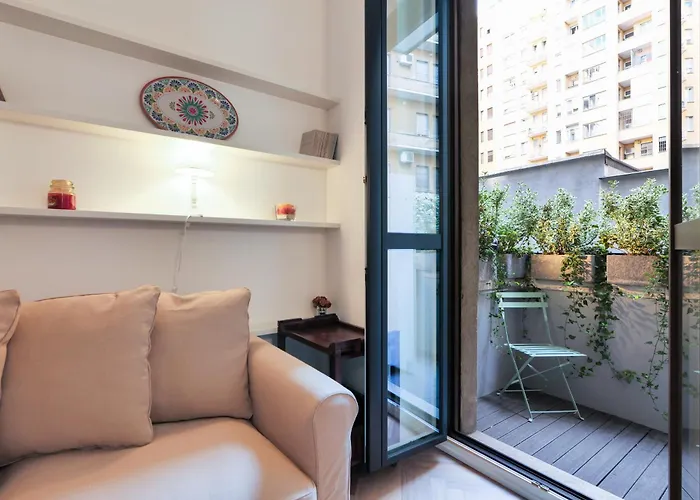 Elegant In Repubblica Brera