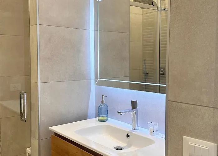 Spazio Stoppani - Liberty 28 * Милан