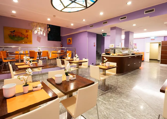 Des Etrangers 3* Μιλάνο