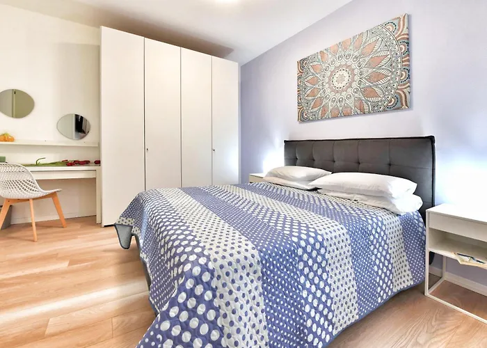 Bilocale, Vicino Al Centro Διαμέρισμα *