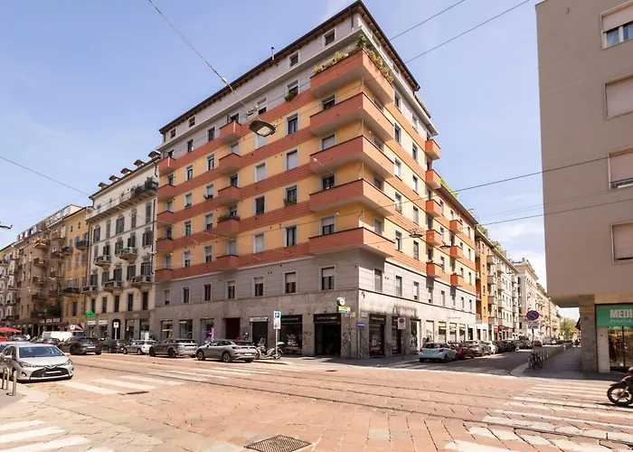 A Due Passi Dal Duomo Apartment *