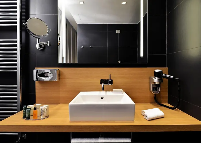 מלון Hilton Garden North