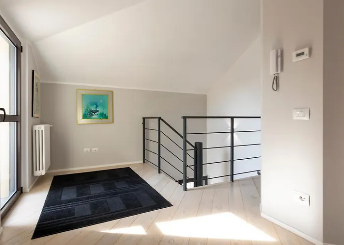 Wolvesdensuite Con Terrazzi E Garage Gratuito * ミラノ