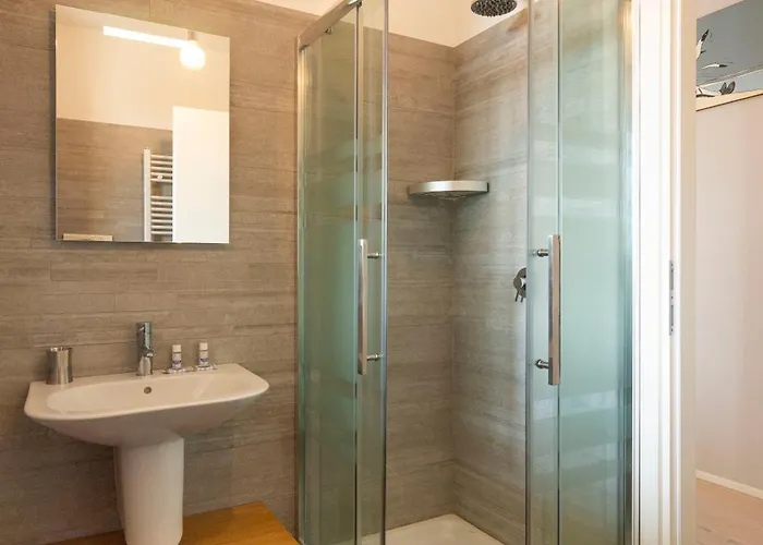 Wolvesdensuite Con Terrazzi E Garage Gratuito *