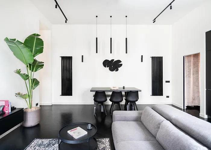 Minimal Pv Apartment *