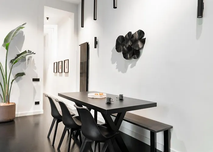 Apartment Minimal Pv