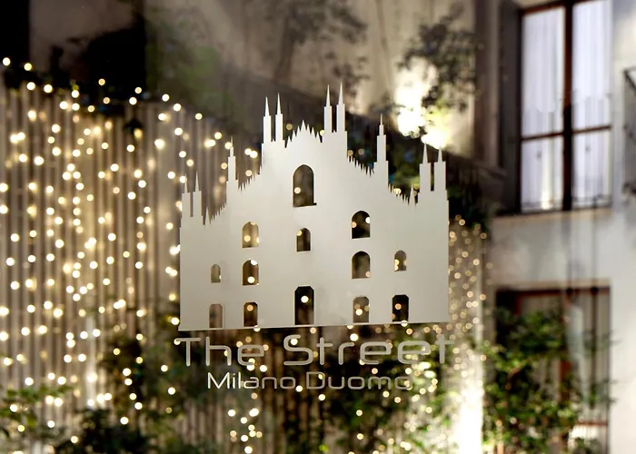 The Street Duomo | A Design Boutique 4*