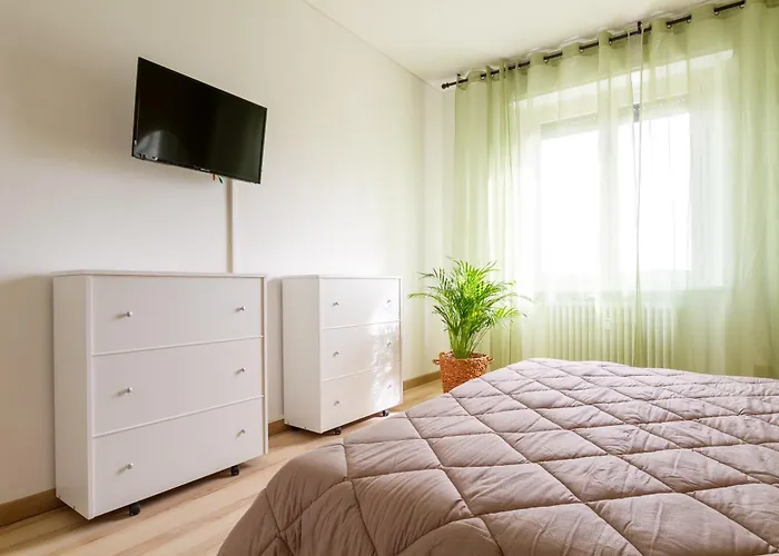 Station - Via Gioia 71 - M3 Sondrio