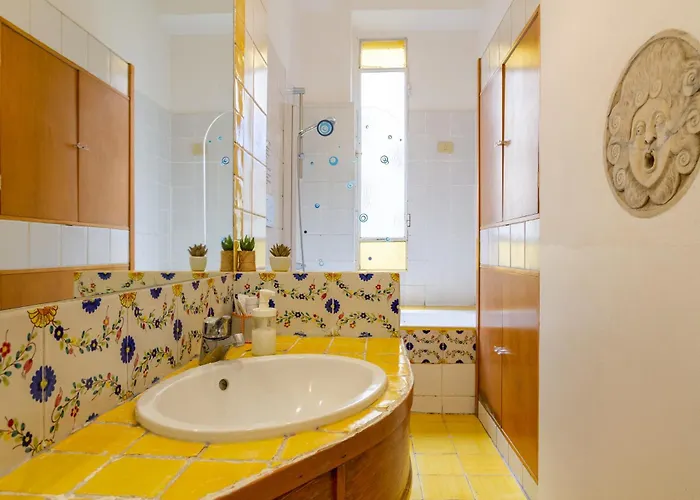 Centralstation - Via Lazzaroni 公寓