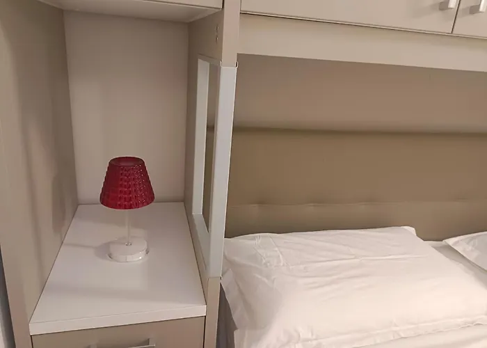 Luminoso Bilocale Zona Tibaldi Bocconi