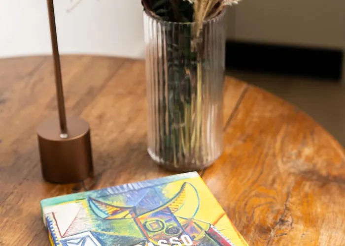 - Duomo And Navigli, Bright With Balcony *