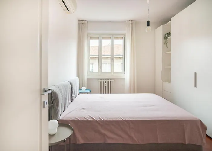 Isola * Μιλάνο