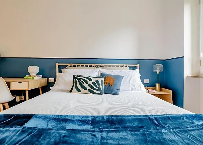 Apartment Luxury 1 Bedroom Apartment, Close To San Siro, Fiera And 10 Min Metro To Duomo *
