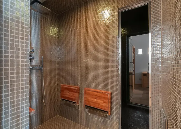 Ihost Luxury Center - Bellini 4 فندق ميلان