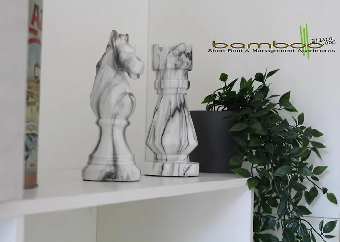Bamboo Macmahon *