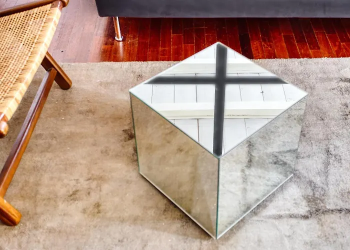 Joivy Superb In The Centre Of * Милан