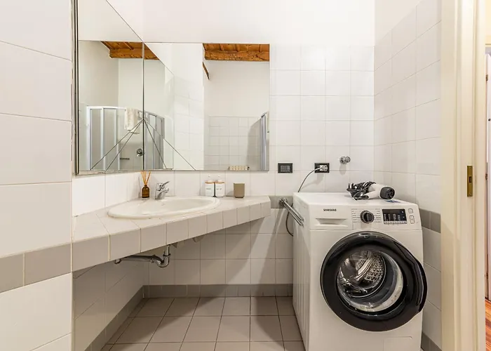 Apartment Free Parking Duomo-porta Romana 