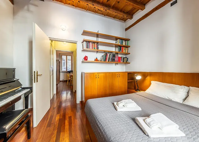Apartment Free Parking Duomo-porta Romana 