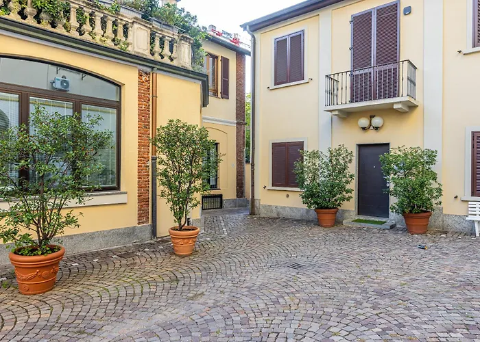 Free Parking Duomo-porta Romana 