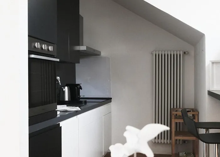 Comecasa Attic 3 Min Walk From Duomo Lejlighed *