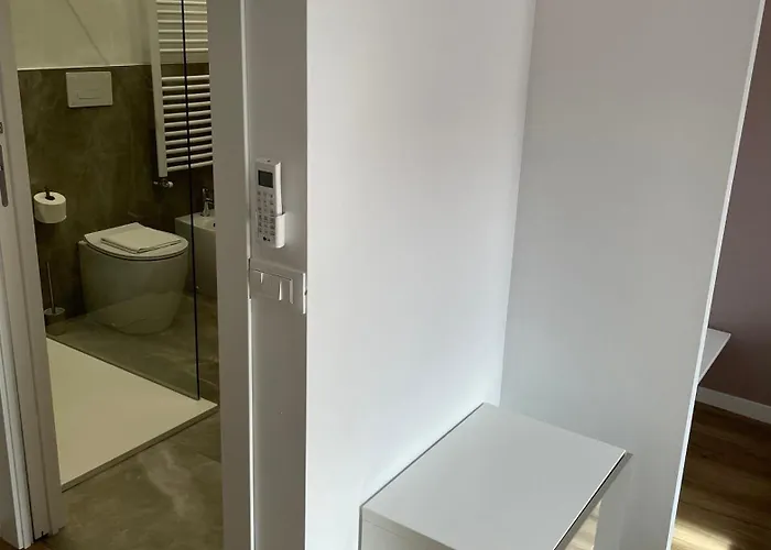 Da Nord A Sud - Benelli 16 Gasthuis Milaan