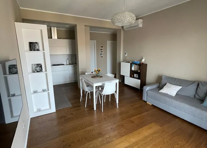 Morivione - Bocconi Free Parking Apartment Mailand