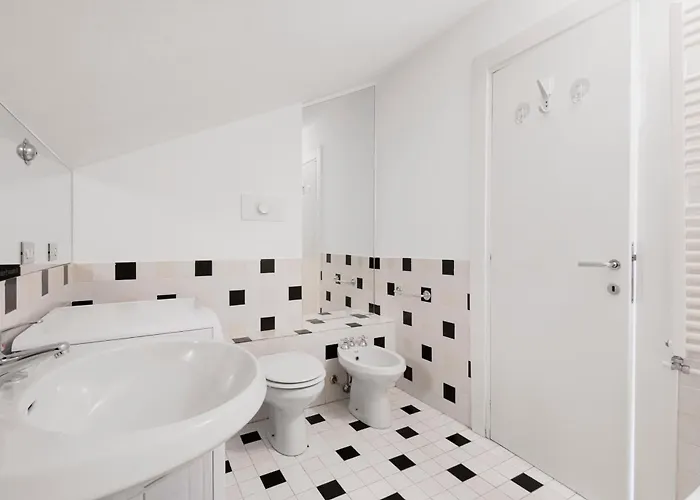 Relstay - Arco Della Pace - Sunny Loft *