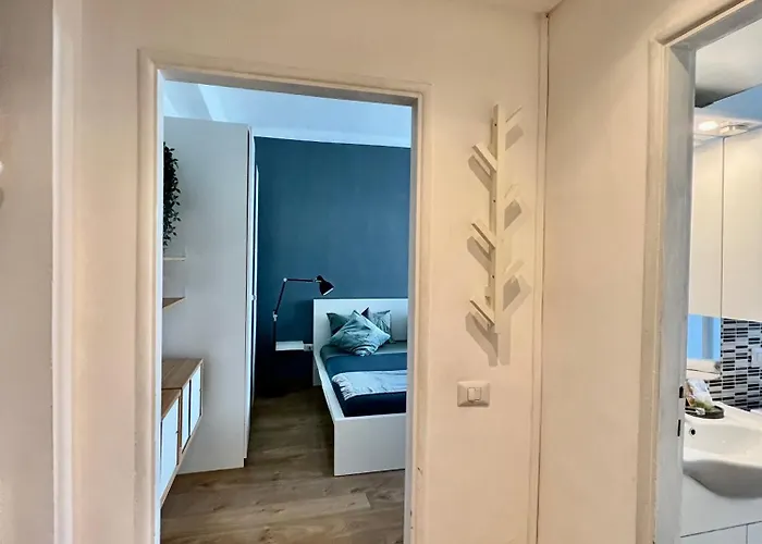 Cozy 3 Km Away From Duomo *