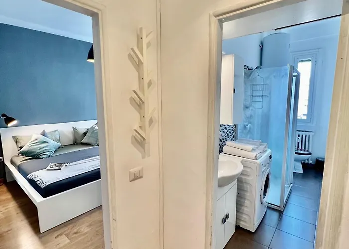 Cozy 3 Km Away From Duomo *