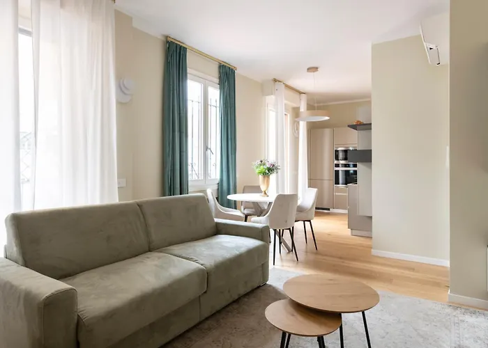 Heart Duomo District Apartament