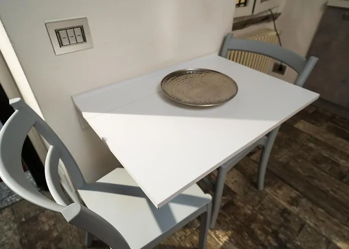 Appartement La Formaggeria Del Naviglio Milaan